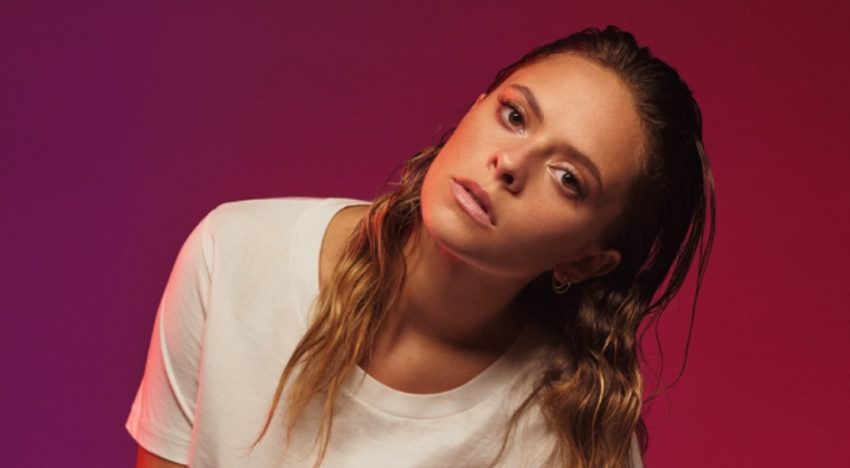 FRANCESCA MICHIELIN: “SUONERÁ DAL  VIVO IN DIRETTA STREAMING”